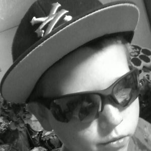 Meet your Posher, Cameron